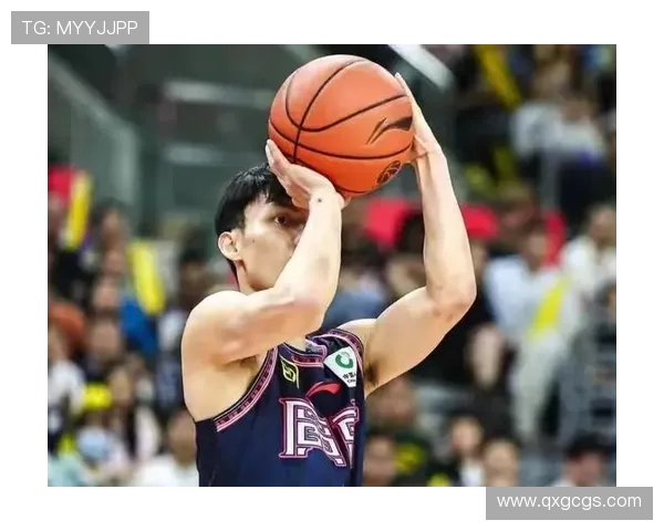 赵睿的篮球之路：从青涩少年到CBA明星球员的成长历程与奋斗故事